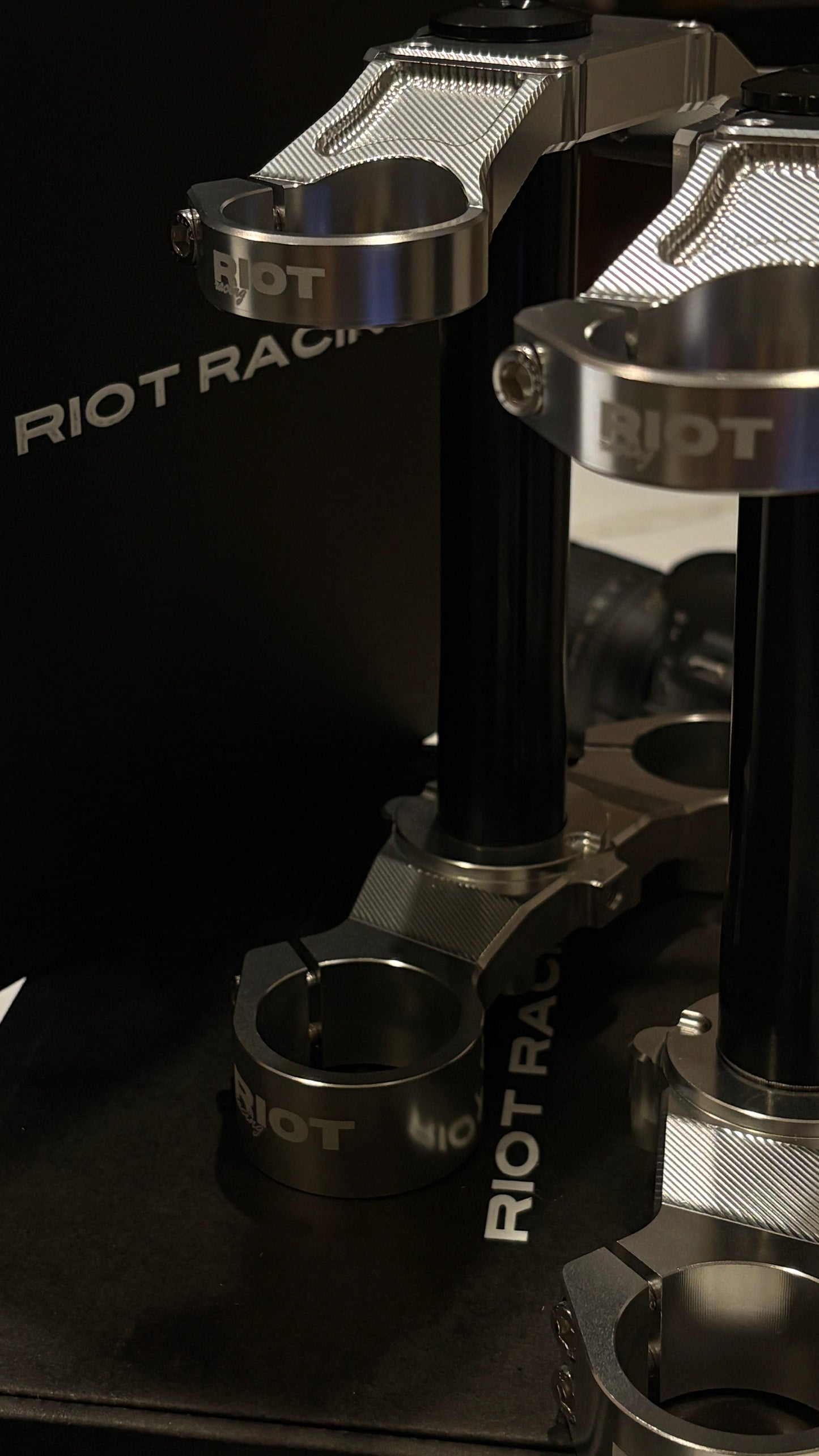 Riot Drop Crown STOCK SURRON LBX FORKS ONLY