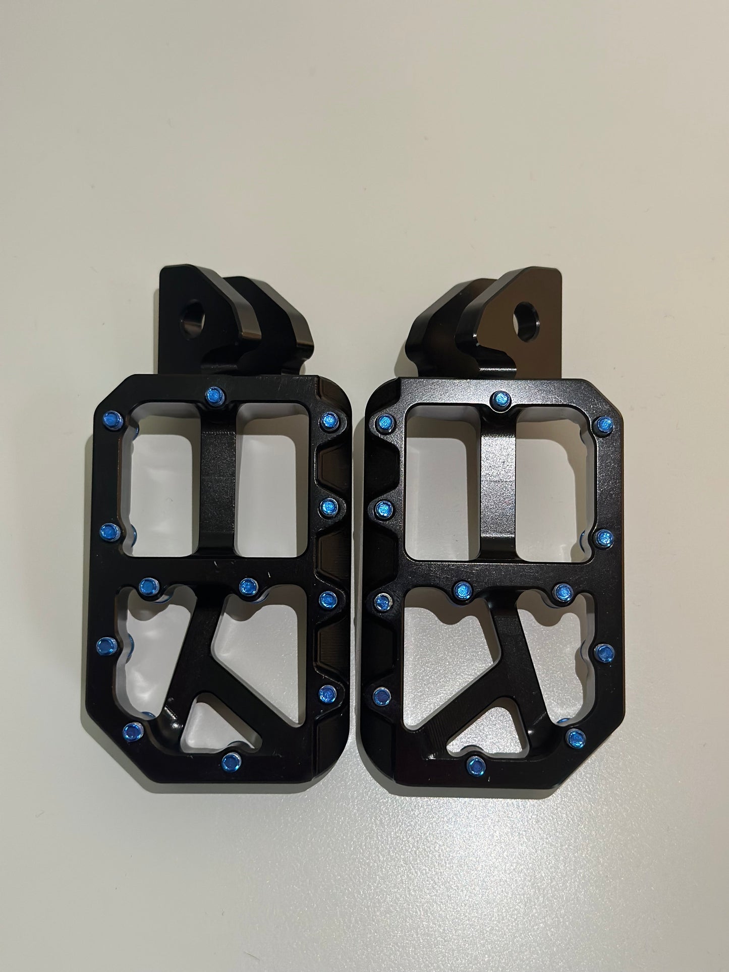 Mxp foot pegs