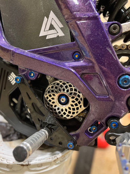 E-moto Foot Lock Motor Bolts |2 Incl.|